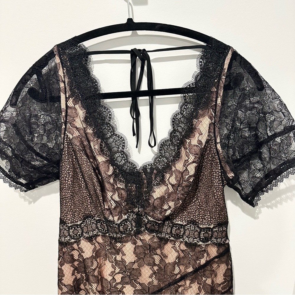 EUC Anthropologie Sheerly Beloved Layer of Lace Maxi Dress - Size 4 - Picture 7 of 16